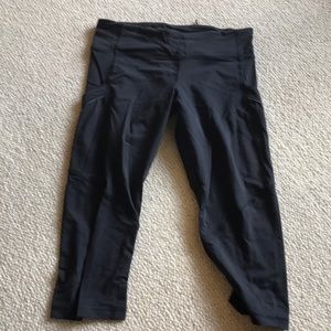 Lululemon cropped leggings